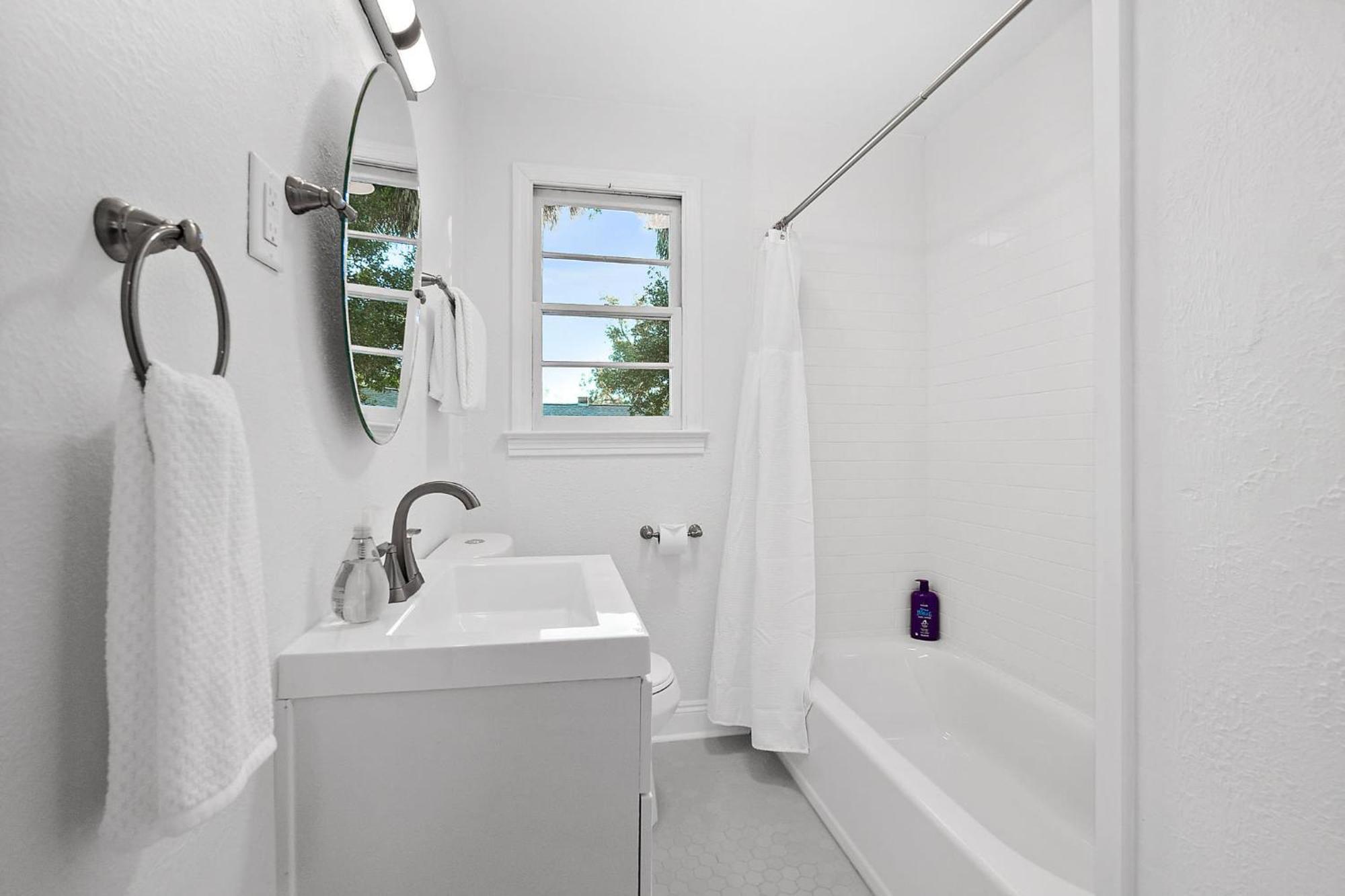 Private Uptown Flat - Walk To Nights Of Lights! Apartment St. Augustine Ngoại thất bức ảnh
