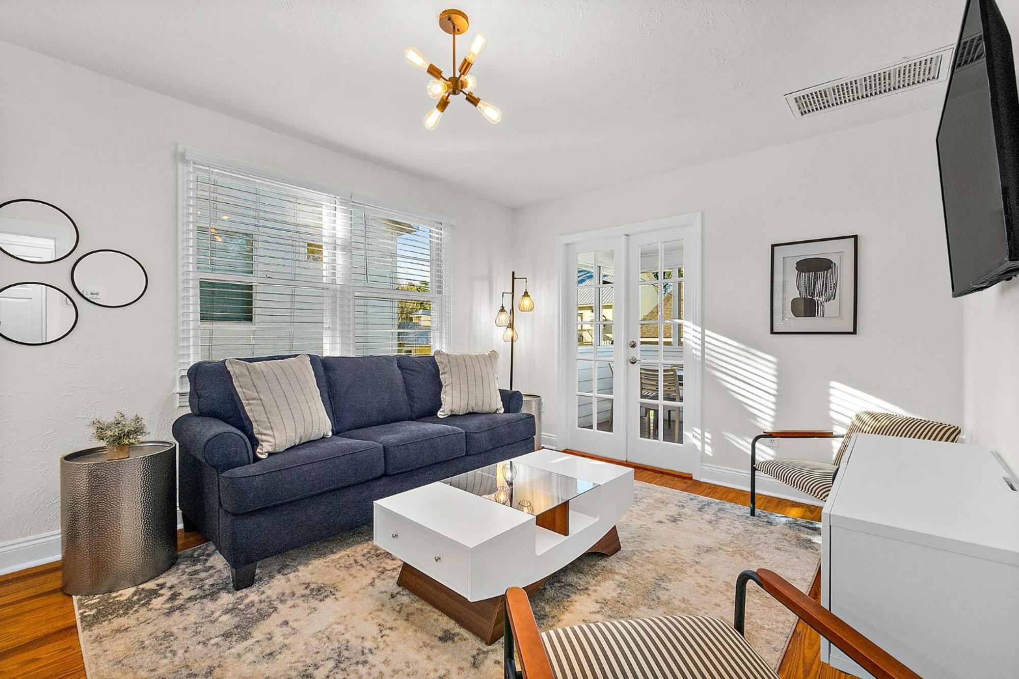 Private Uptown Flat - Walk To Nights Of Lights! Apartment St. Augustine Ngoại thất bức ảnh